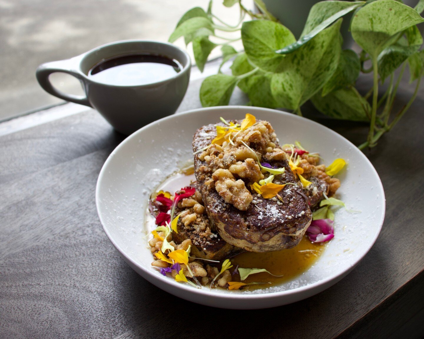 Start the weekend off with an order of our Bananza French Toast this morning. ⁠
⁠
Housemade banana bread, spiced walnuts, powdered sugar, and of course, maple syrup.⁠
⁠
⁠
⁠
⁠
⁠
#foxandfig #plantbased #cafe #vegan #vegancafe #frenchtoast #bananabread 
